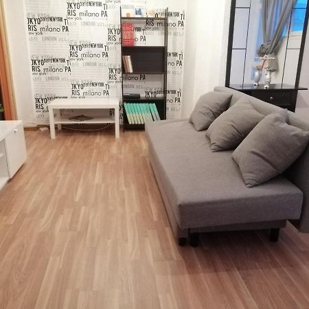 Vut Puente De Hierro Apartment Zaragoza Luaran gambar